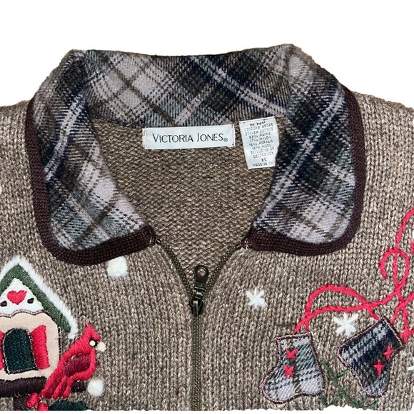 Christmas Sweater Full Zip Cardigan Sz XL Victoria Jones  Snowman Cardinal  Snow - Picture 3 of 4